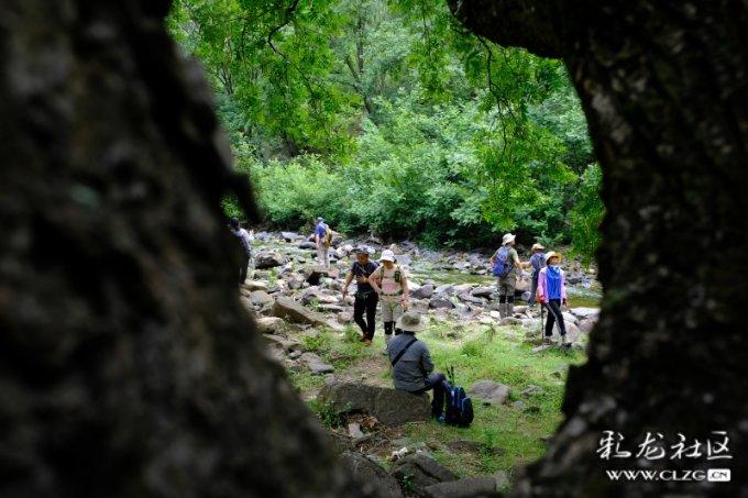 （新春走基层）山西老民警的坚守：站好最后一班岗 守护春运返乡路